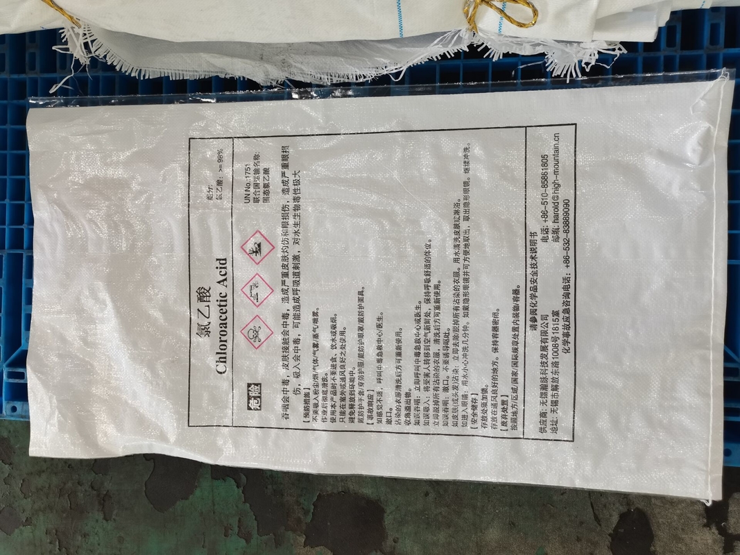 79-11-8 Colorless To Pale Pesticide Intermediates Tightly Closed Container  99% Purity