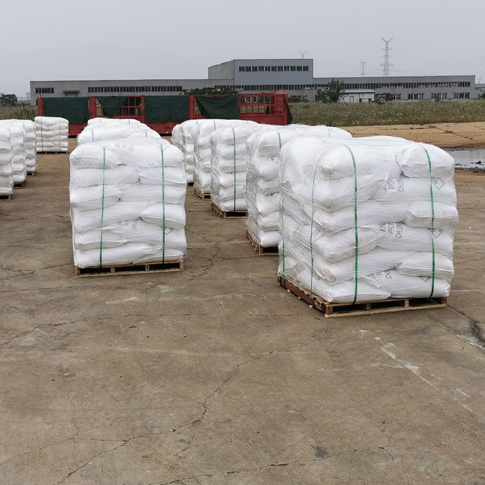 99% Purity Pesticide Organic Compound Intermediates MCAA Melting Point 60-63 °C